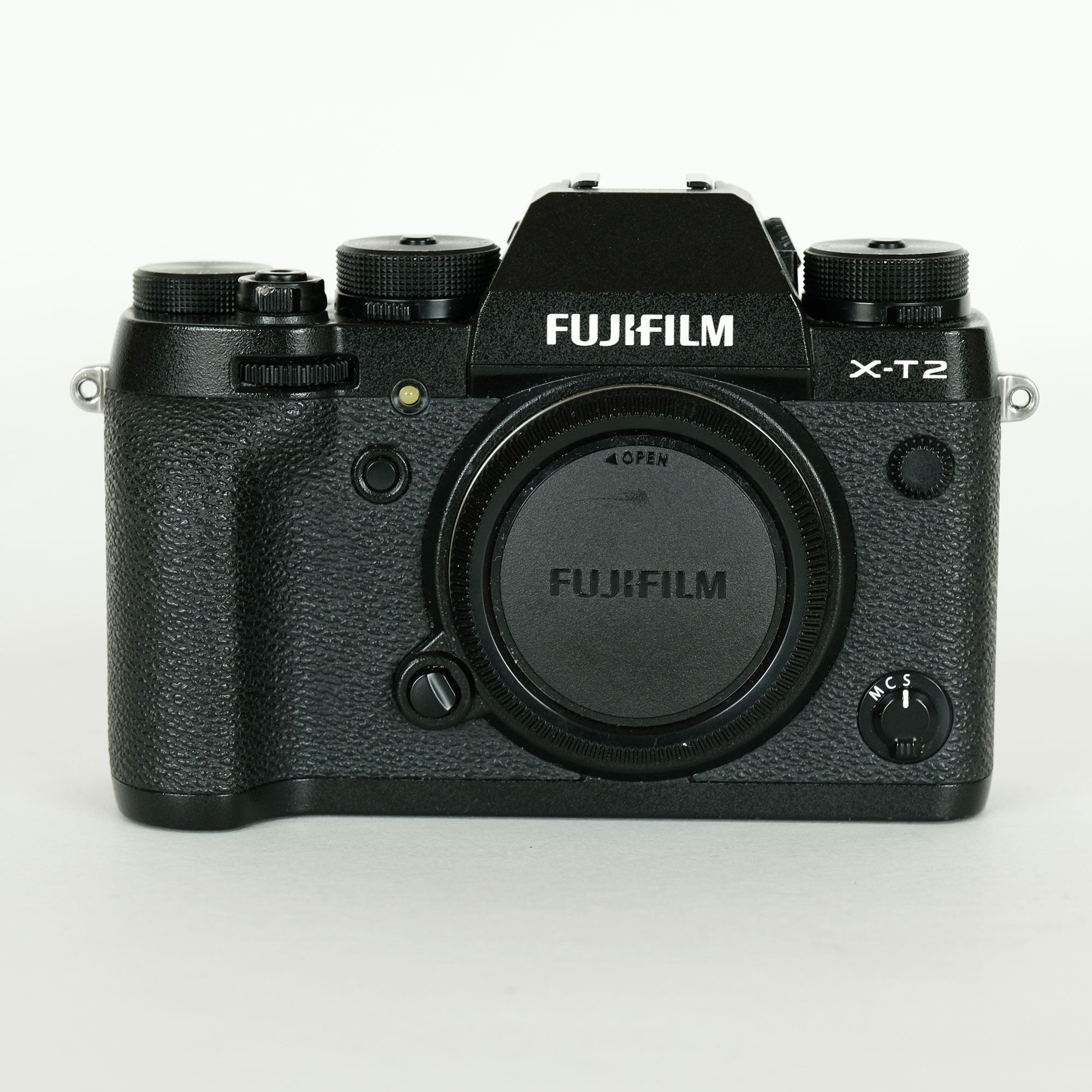 FUJIFILM X-T2 フジフィルム APS シャッター回数200回程度！ FUJIFILM