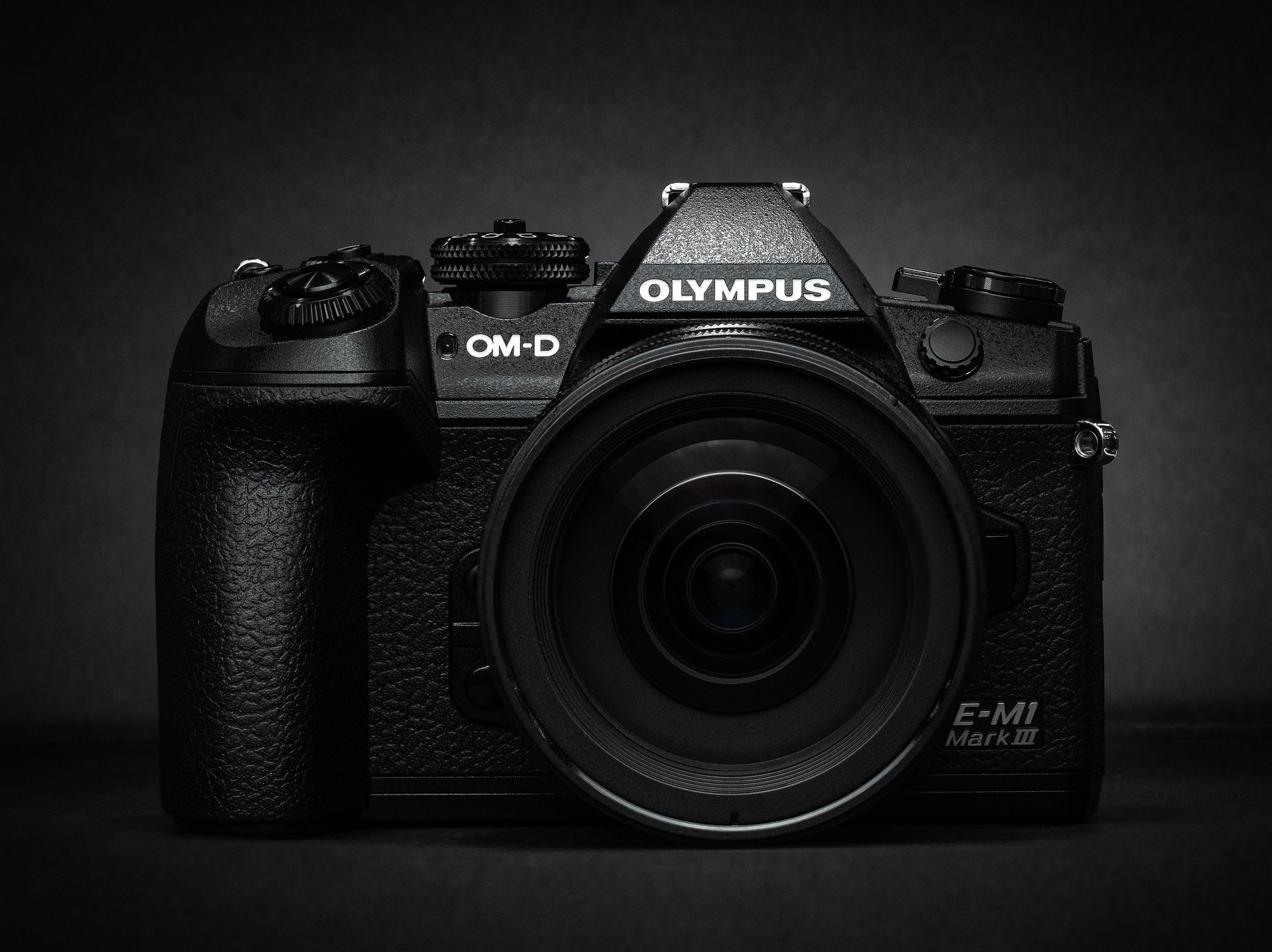 OLYMPUS OM-D E-M1 Mark IIIを徹底解説。作例からおすすめレンズまで