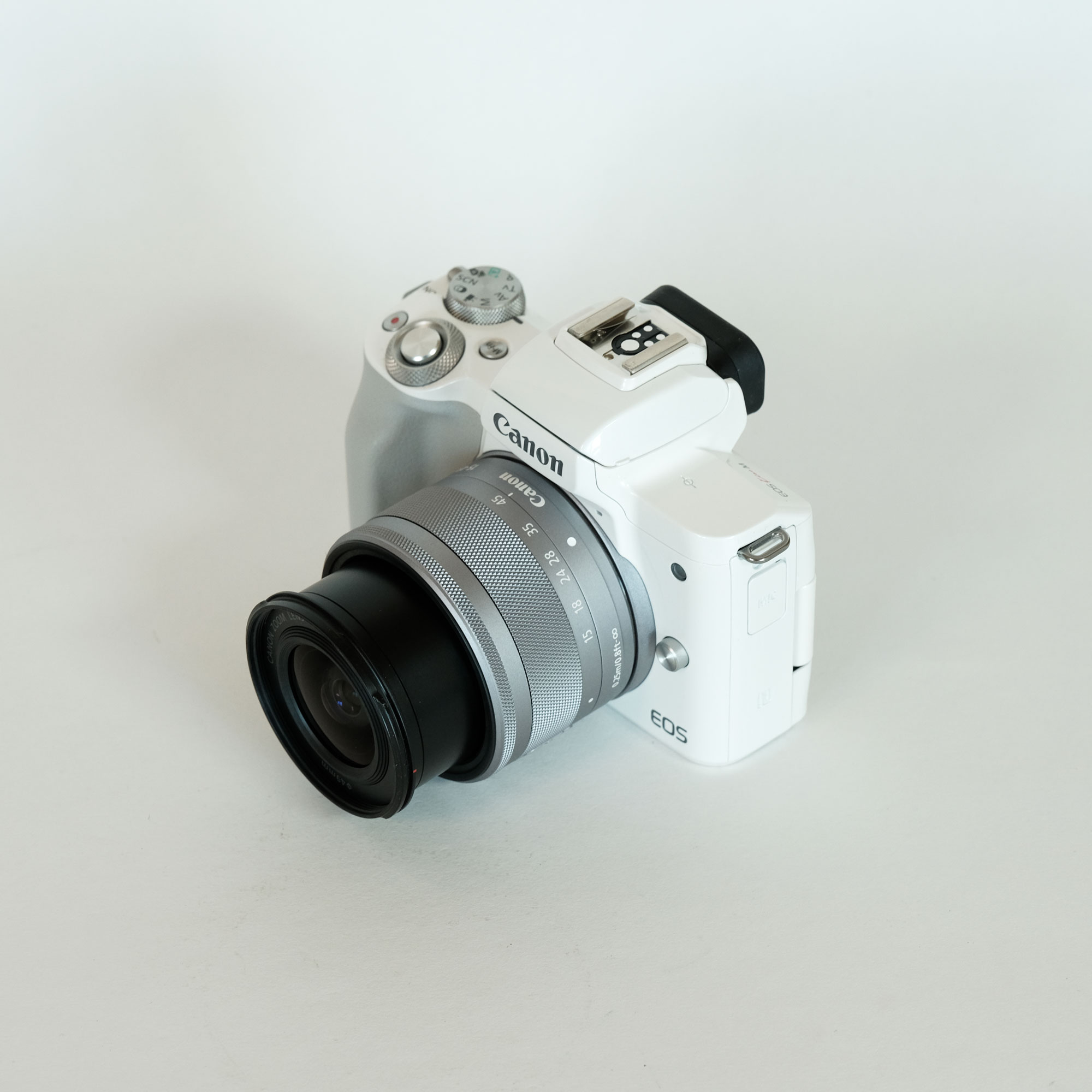 Canon EOS Kiss Mを徹底解説。作例からおすすめレンズまで | ONE SCENE