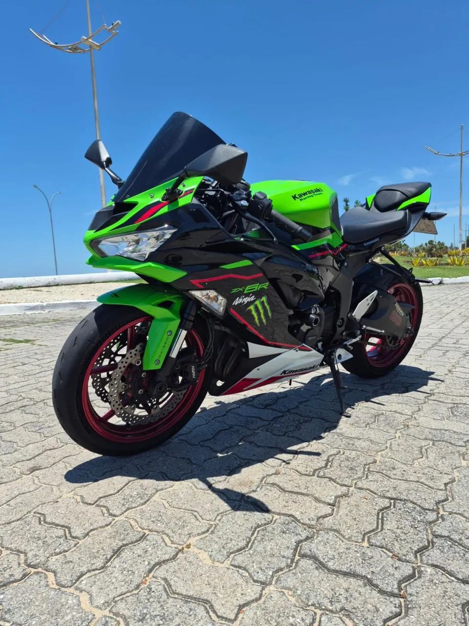 Kawasaki Zx-6r 636cc 2022 - 1480245068 | OLX