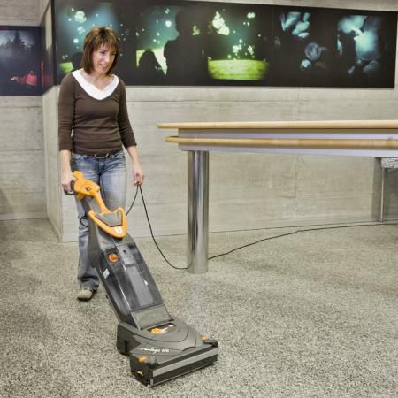 手押し式自動洗浄機 - swingo 150 E - Taski