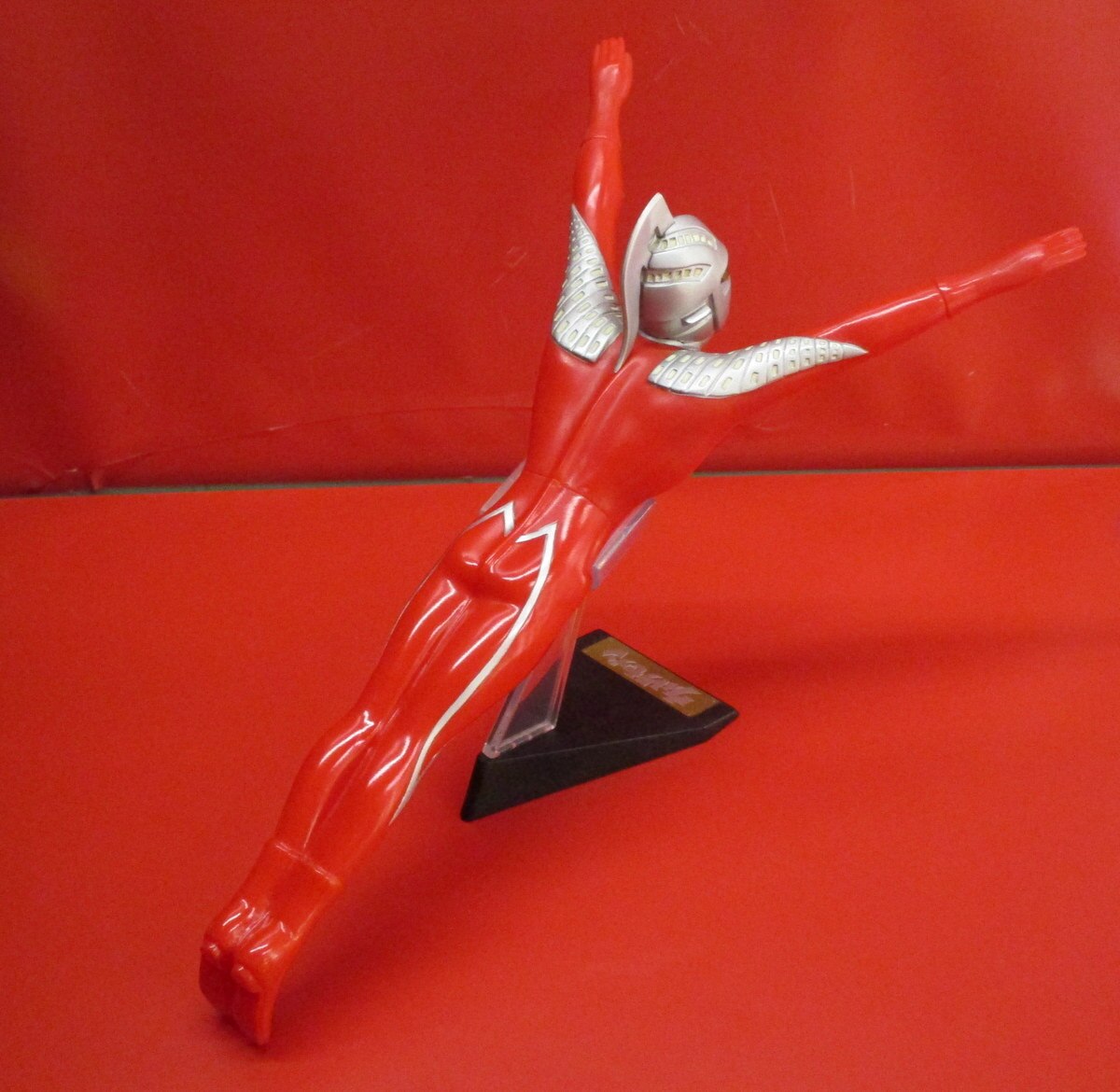 ウルトラセブン フィギュア 特撮王 飛行 ウルトラセブン フィギュア