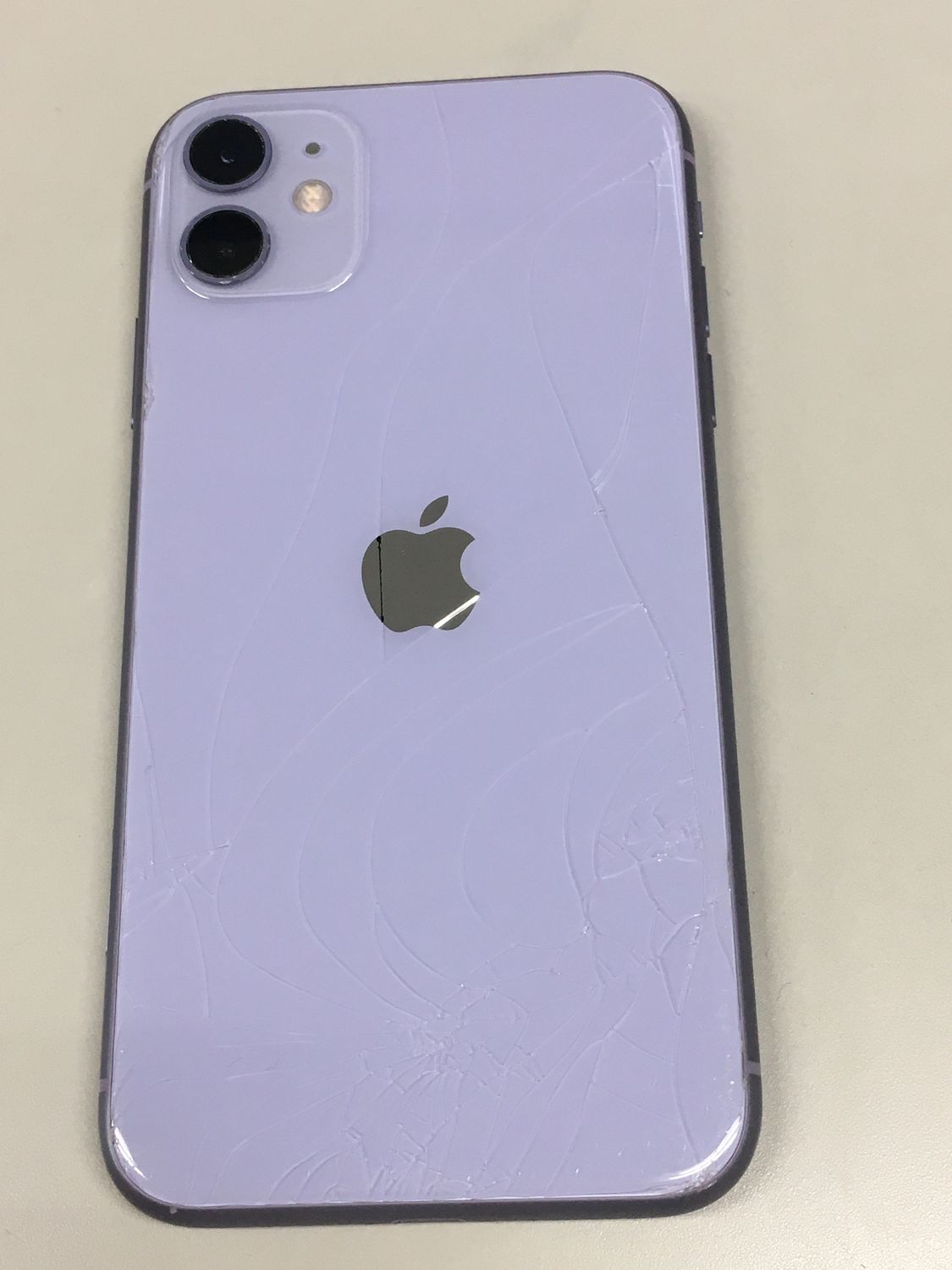 ムスビー｜【モバイルBOX】電池94% SIMフリー iPhone11 64GB パープル