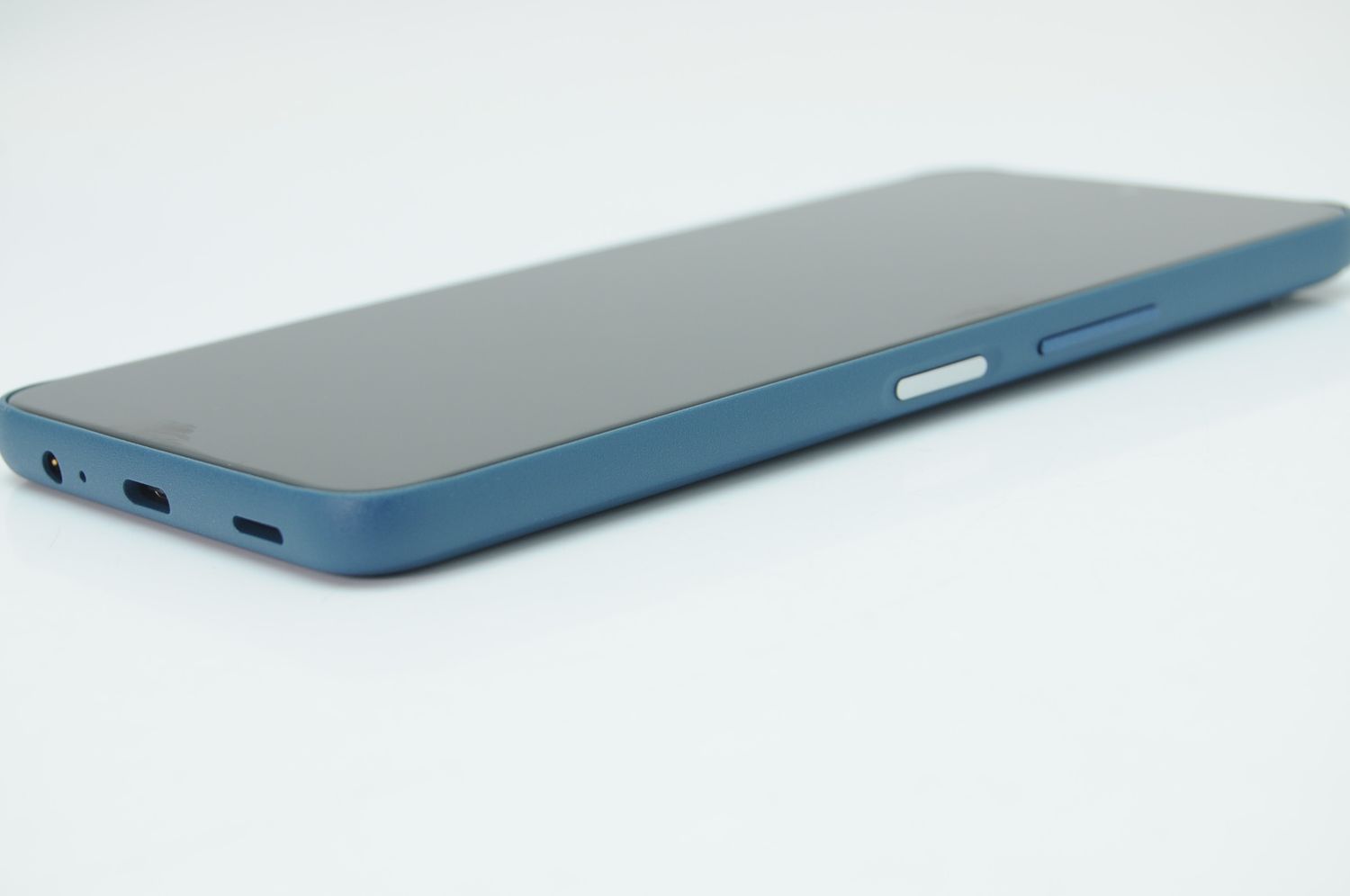 ムスビー｜SIMフリー docomo arrows We2 ネイビーグリーン （11月03日