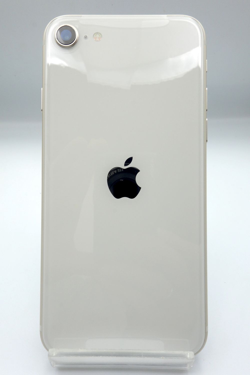 ムスビー｜新品未使用 iPhoneSE3 ホワイト 64GB 保証期間2023年9月22日