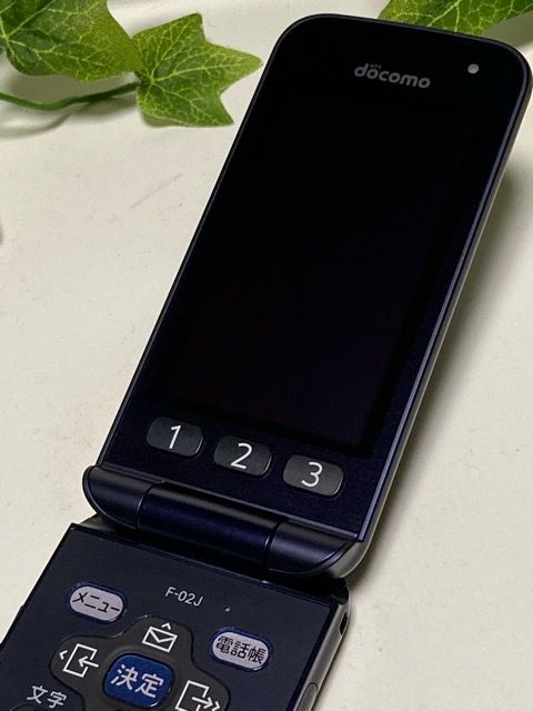 ムスビー｜Aランク☆彡 らくらくホン F-02J ネイビー ドコモ SIMフリー