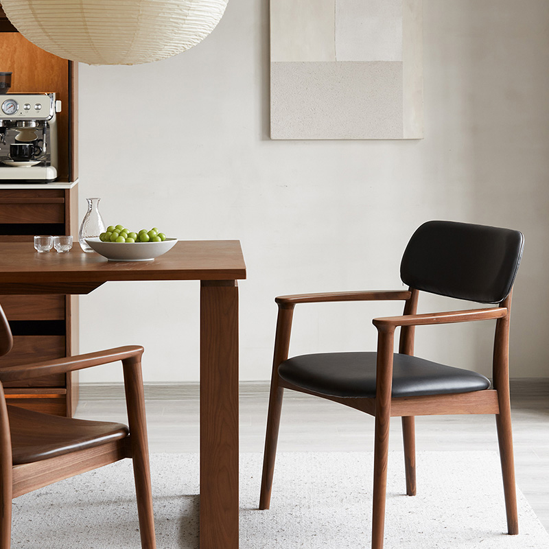 Woody Prime Walnut ウォールナット材 北欧風木製アームチェア