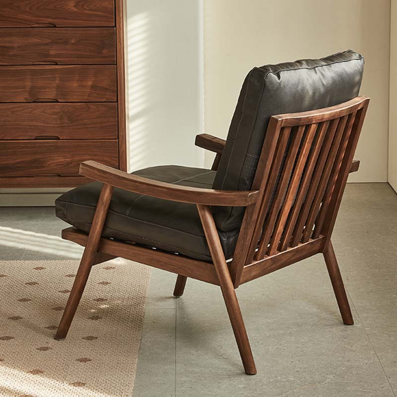 ブラックウォールナット材 ブラックレザーソファチェア | 本革の質感が