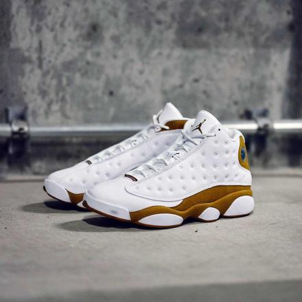 国内10月21日発売予定】 ナイキ エアジョーダン 13 レトロ ホワイト