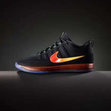 国内1月23日発売予定】 ナイキ ブック 2 EP 