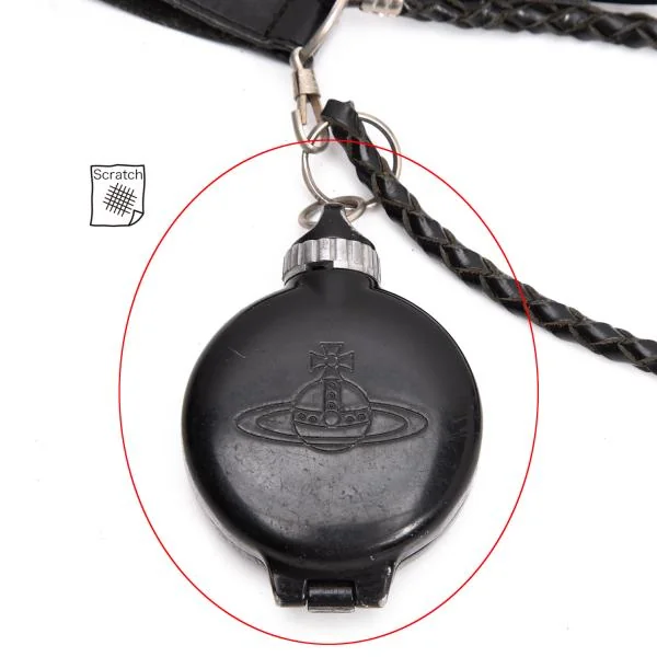 ヴィヴィアンウエストウッドVivienne Westwood レザーストラップ付き