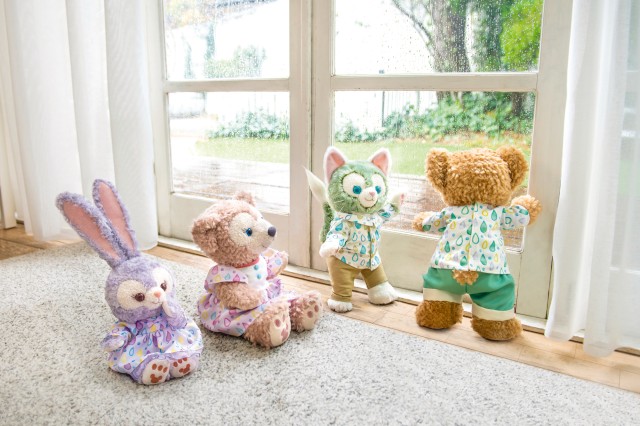 雨の日を楽しむダッフィーたちのグッズが新発売！「ダッフィー