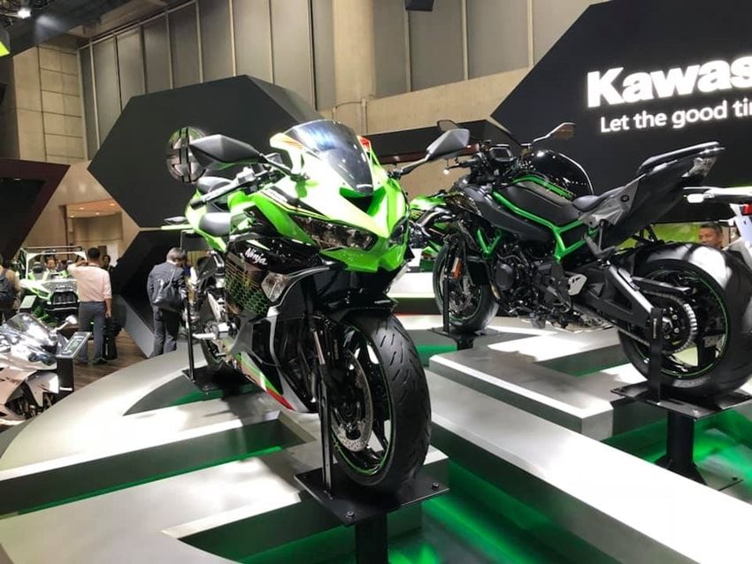 最高出力45psオーバーか!? カワサキが直4「ZX-25R」公開！ - Webikeプラス