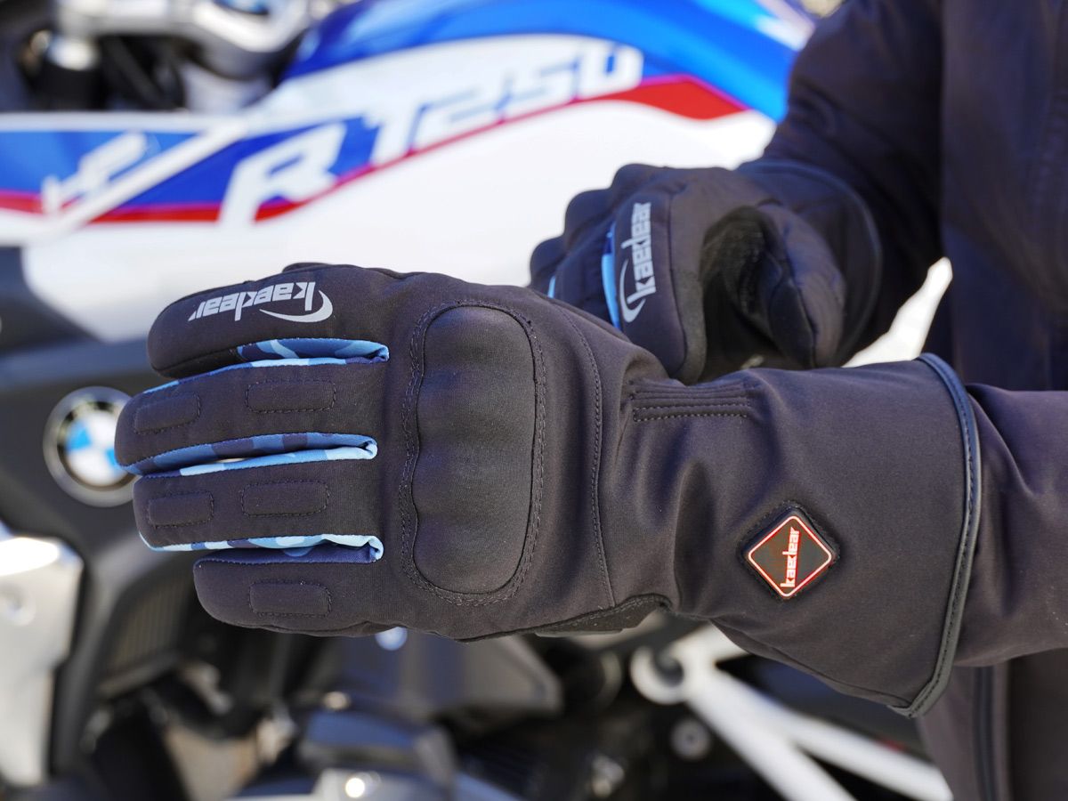 バッテリーがセットで1万5000円以下！ 電熱グローブ【カエディア