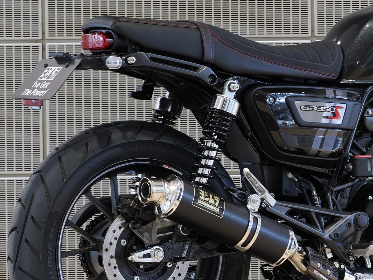 ヨシムラのGB350デモ車を東京MCショーで撮影！ボルトオンで走りを予感