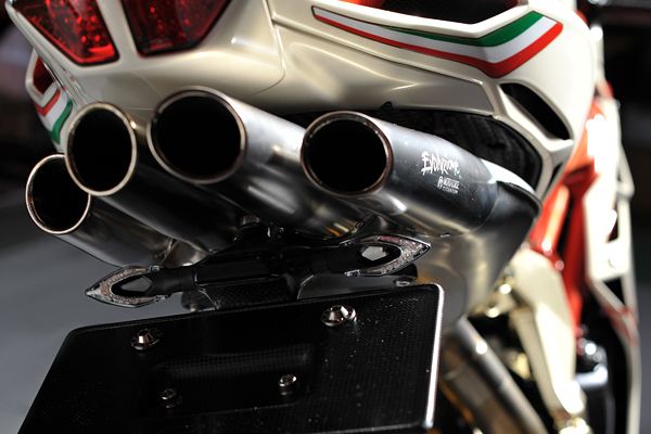 Webike | MOTO CORSE モトコルセ Evoluzione [エヴォルツィオーネ