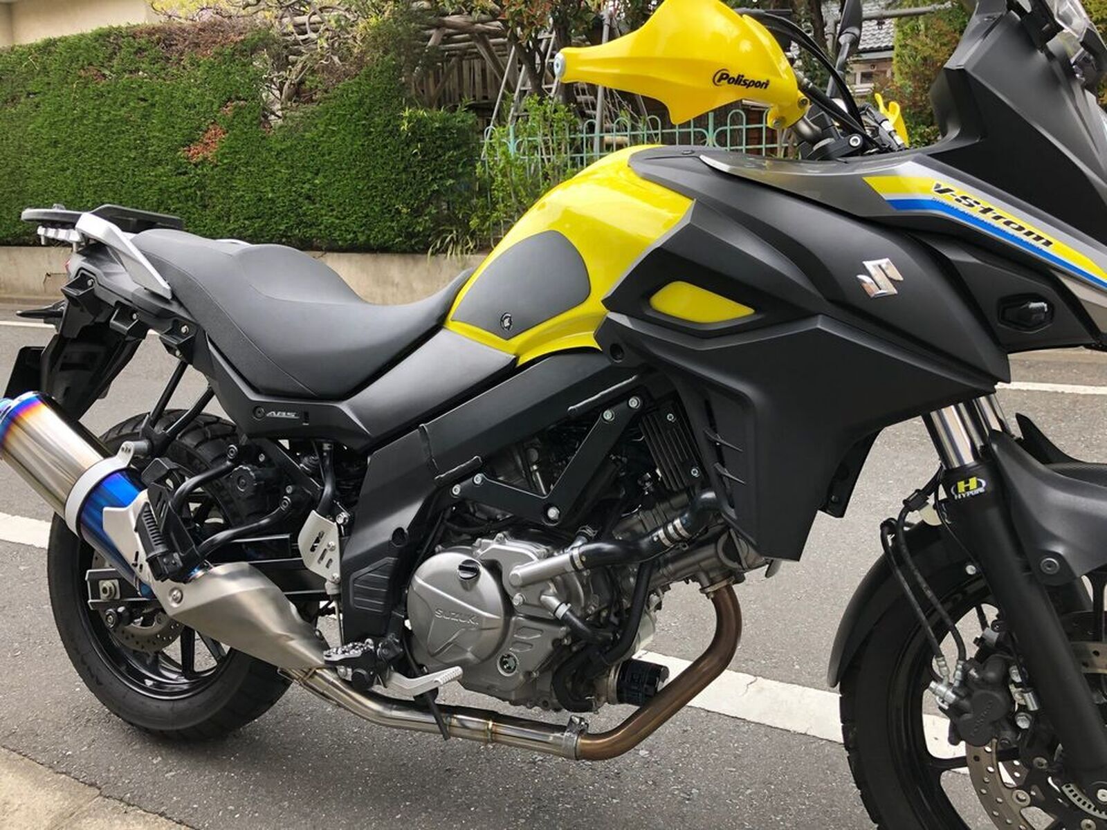 SUZUKI Vストローム650「Vストローム650（2018）にKファクトリーの