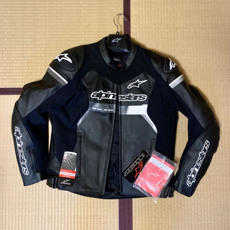 レザージャケットからalpinestars:アルパインスターズの口コミ・動画
