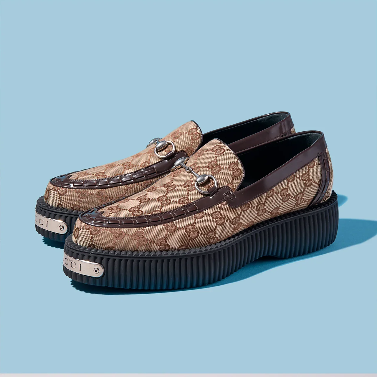 GUCCI】今買って夏も秋も活躍。大人が買うべき「グッチ」のローファー