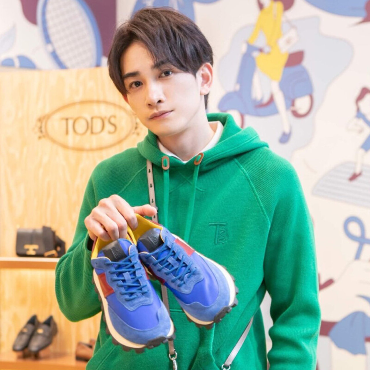 町田啓太と西野七瀬のサインを探せ。トッズがミヤシタパークに期間限定