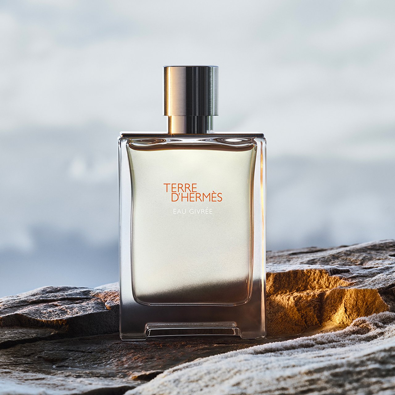 エルメス】大人がまといたい香り。新作メンズ香水「テール ドゥ