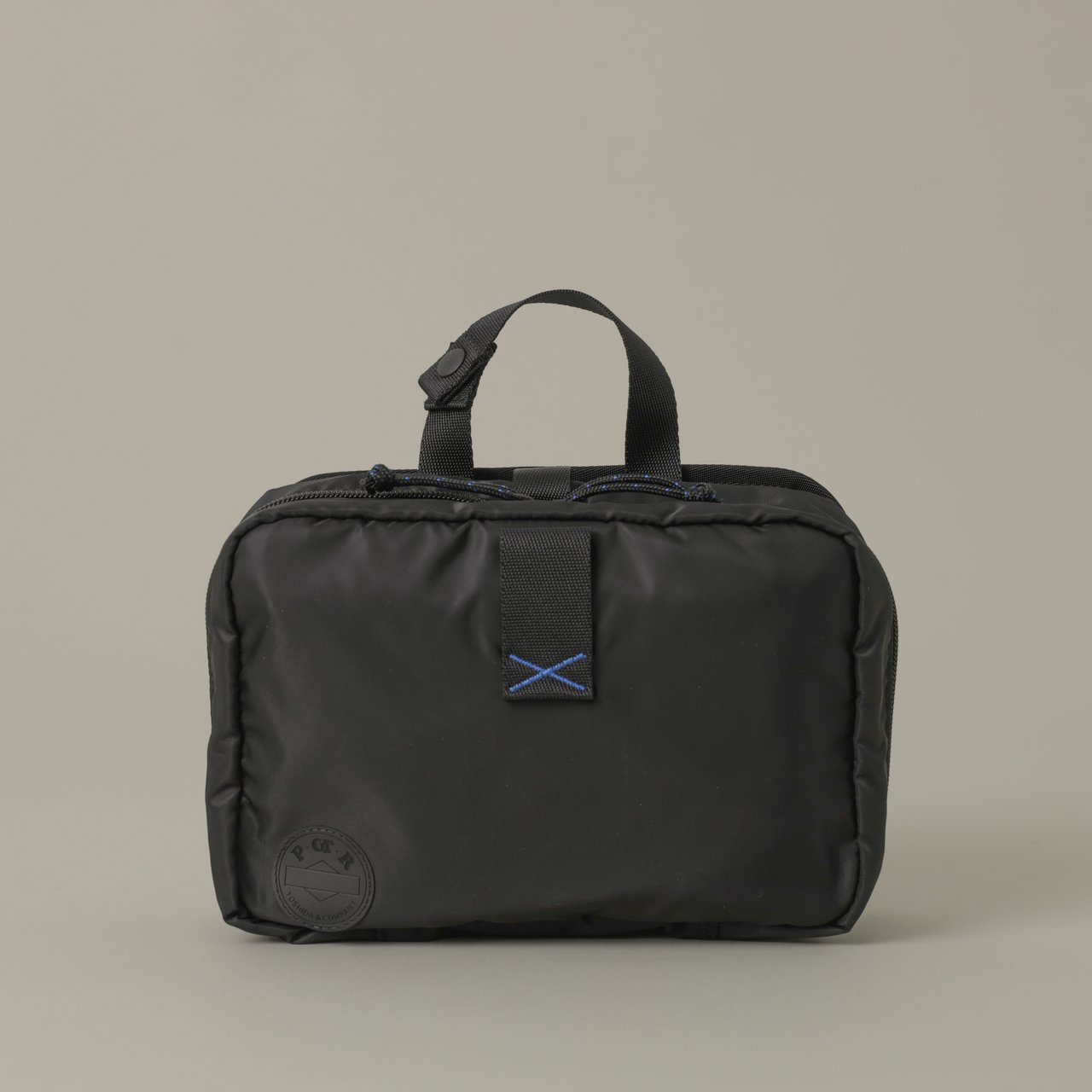 大人の吉田カバンBEST30｜旅先で差がつく。PACKSの「グルーミング