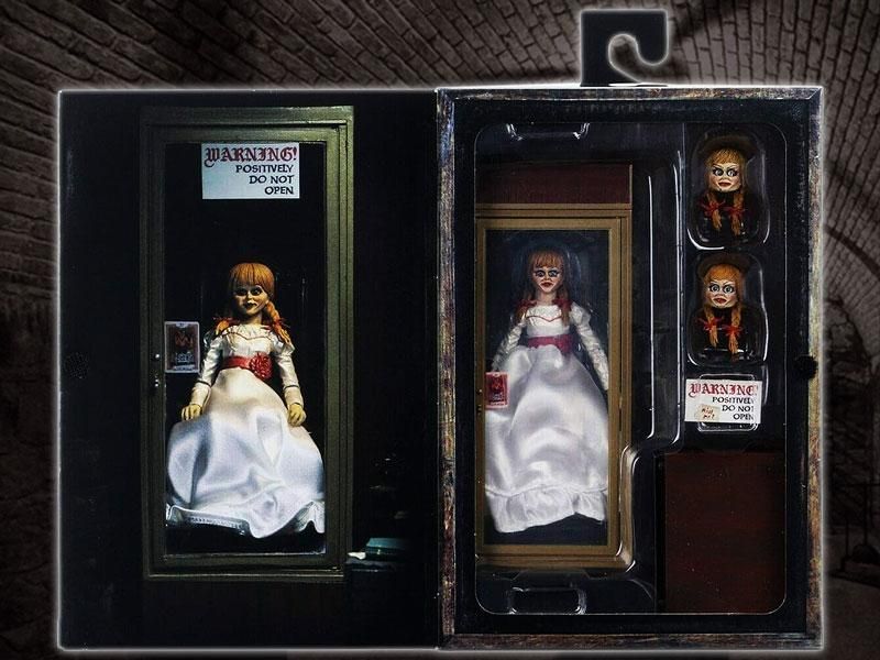 アナベルANNABELLE NECAアクションフィギュアシリーズ/死霊博物館