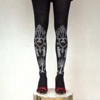 Les Queues de Sardines ル・クー・ド・サルディーヌ - PILVI // web