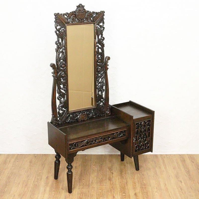 レトロな彫刻入りナラドレッサー｜幅85.5奥行35.5高さ148｜収納力抜群