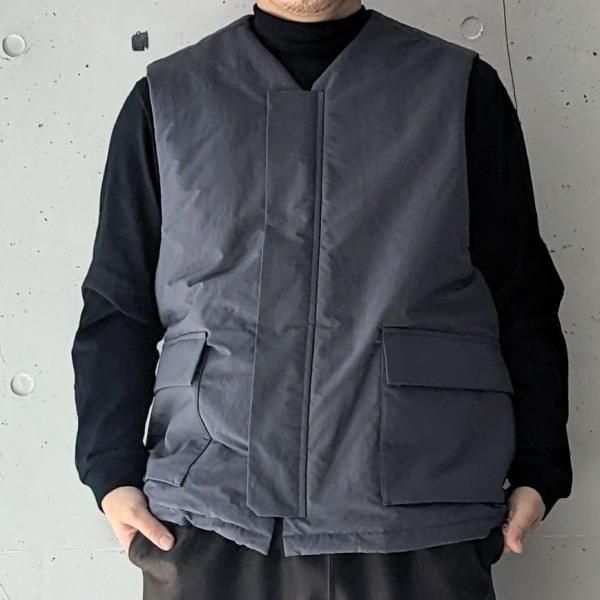 STILL BY HAND (スティルバイハンド) シンサレート中綿ベスト｜ La