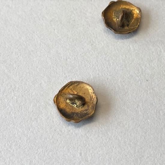 エナメルボタン 0.8cm - アンティーク手芸材料の通販サイト antique