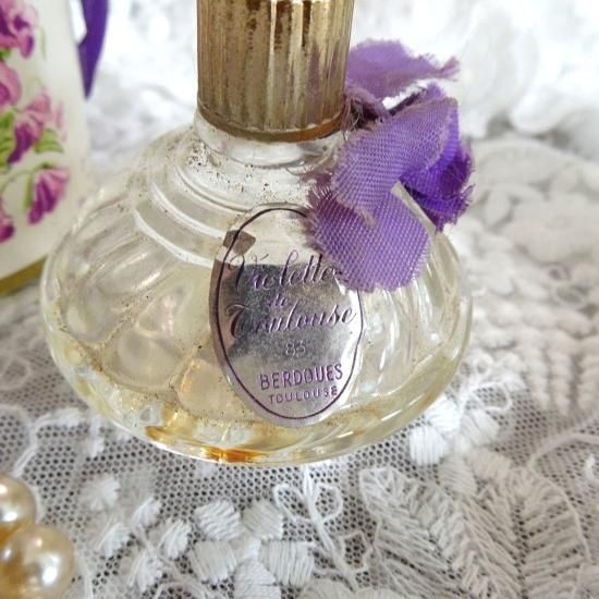 アンティーク 香水瓶 | フランスアンティーク スミレの香水瓶と