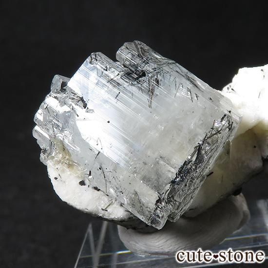 パキスタン産 ブラックトルマリン イン アクアマリンの両剣結晶（原石