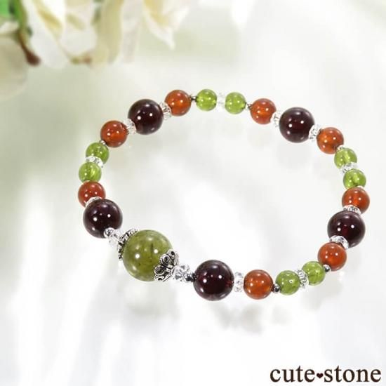 冬隣】 グリーンガーネット、ヘソナイト、ガーネットのブレスレット