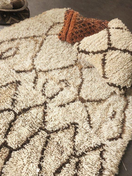 モロッコラグ「AZILALアジラル」RAZ022ベージュ/Hibou.イブーモロッコ