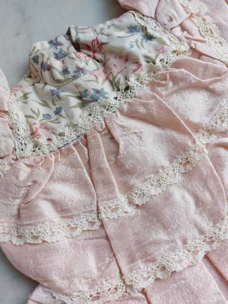 アンティークドールドレス＆ボネ - アンティークモール＆蚤の市情報