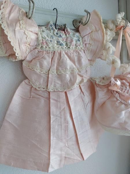 アンティークドールドレス＆ボネ - アンティークモール＆蚤の市情報