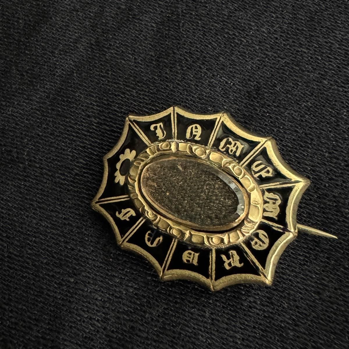 ヴィクトリアン シルバーギルト ヘア モーニングブローチ（Victorian