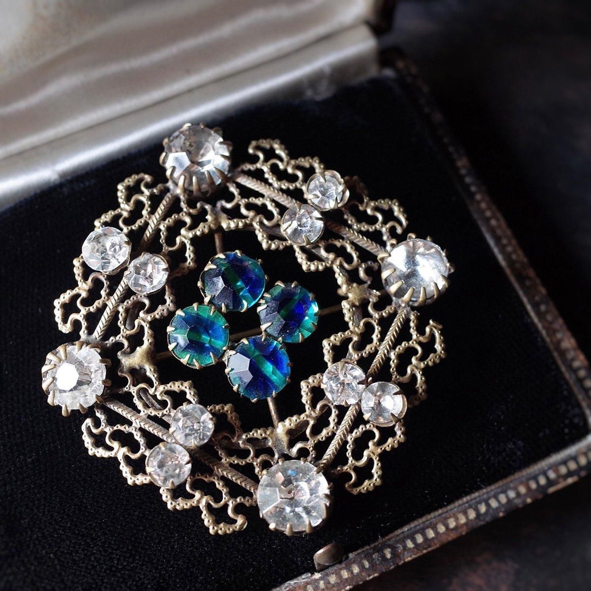 ウランガラス メタル ブローチ（1930's Uranium Glass Metal Brooch