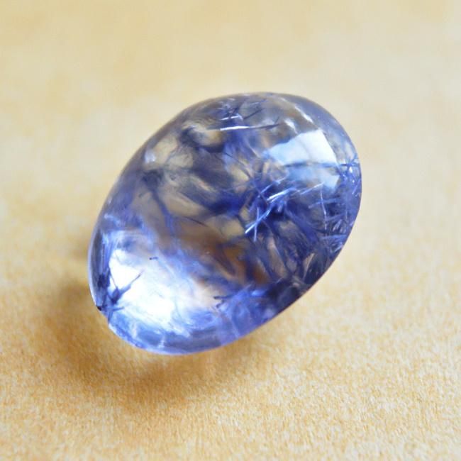 デュモルチェライトインクォーツ 青い結晶 ブラジル産 11.9cts./ルース