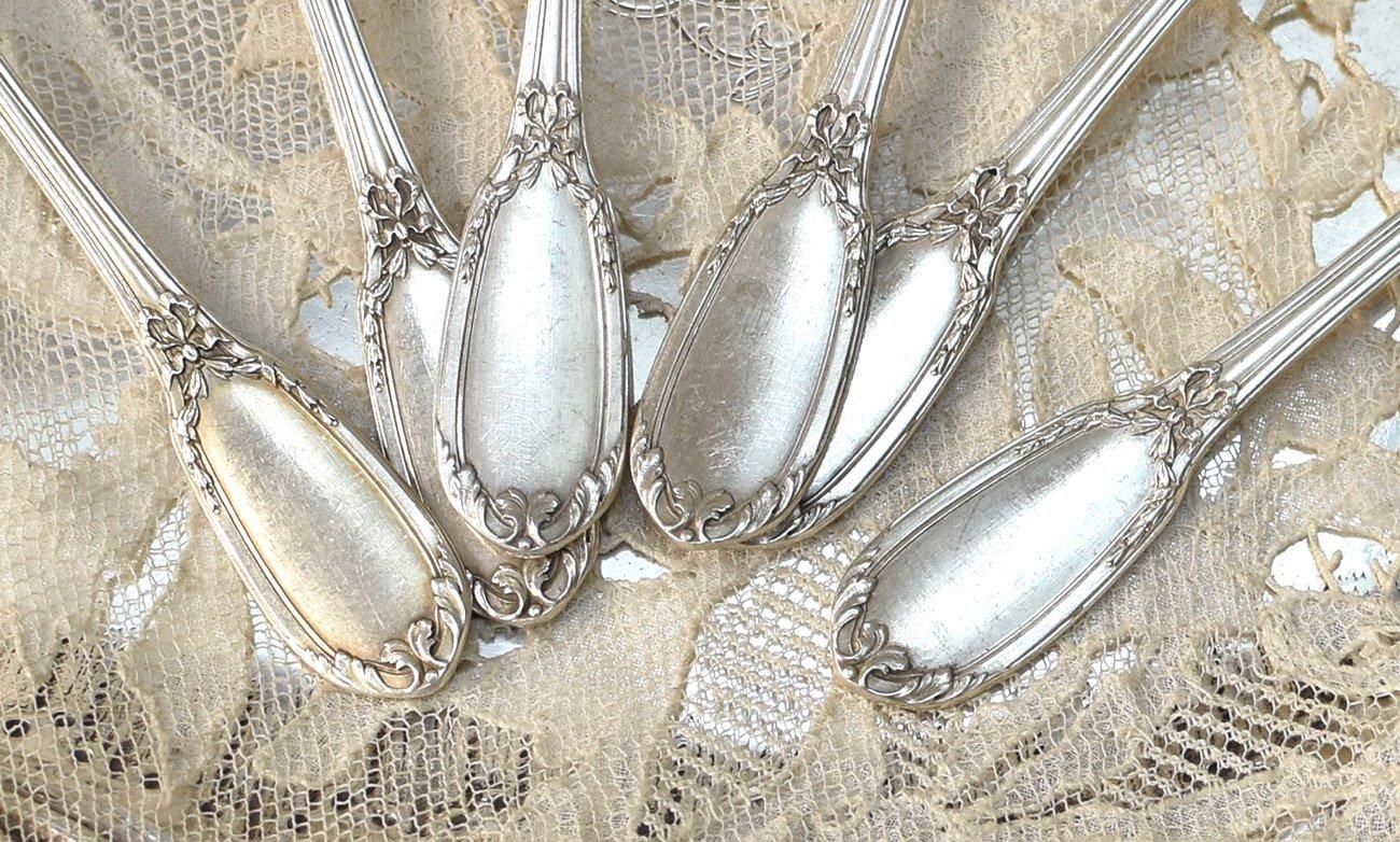 フレンチアンティークシルバー【銀950】リボン装飾のアイスクリーム