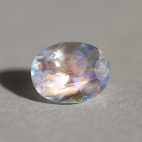 マダガスカル産レインボームーンストーン1.62ct - IRODORI STONE