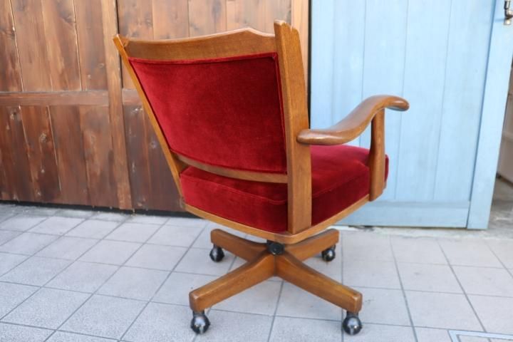 Karimoku(カリモク家具)のCOLONIAL(コロニアル)シリーズ デスク