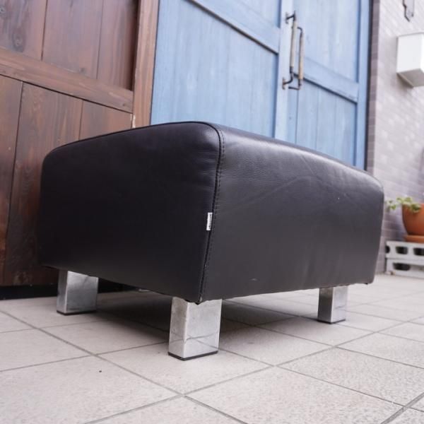 北欧デンマークのBoConcept(ボーコンセプト)のレザー オットマン