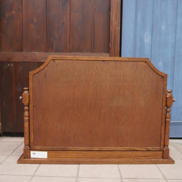 HAYAMA GARDEN(葉山ガーデン)で取り扱われていたアンティーク調置き鏡