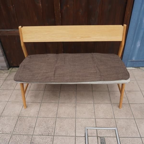 unico(ウニコ)のSIGNE(シグネ)シリーズのダイニングベンチです