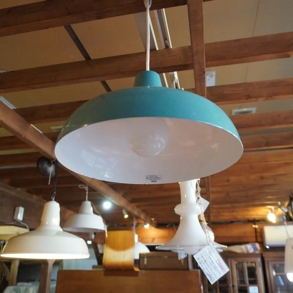 IDEE(イデー) KULU LAMP (クルランプ)です。ハワイ語で「雫」の意味を