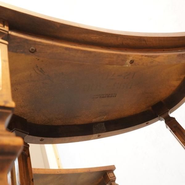 DREXEL HERITAGE(ドレクセルヘリテイジ)アンティーク調ネストテーブル