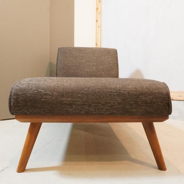 人気のunico(ウニコ)よりROY(ロイ)カウチソファです。ナチュラルな