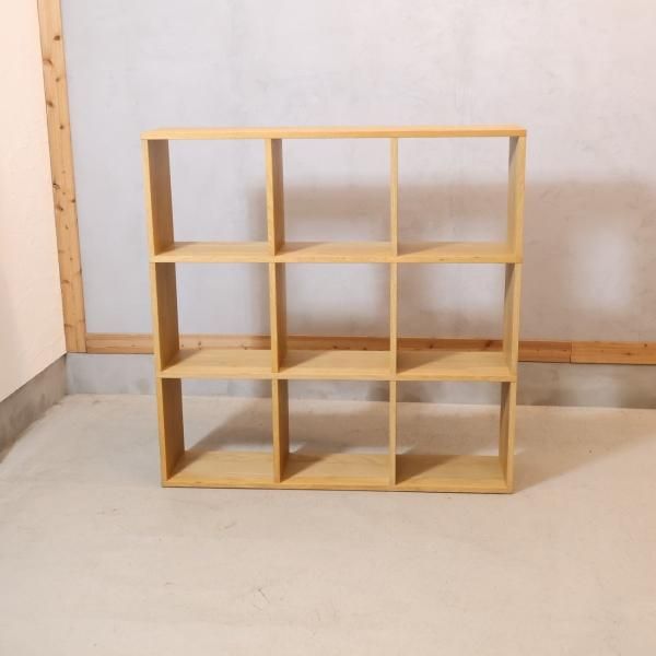 人気の無印良品(MUJI)のオーク材 3段・3列スタッキングシェルフです